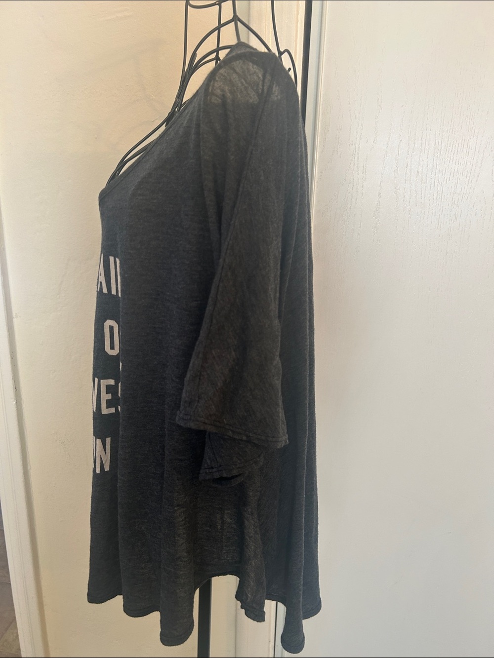 Wildfox Swing Heather Gray Scoop Neck Oversized Graphic Tee Size XS - Picture 6 of 8